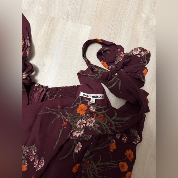 REFORMATION DRESS - Picture 2 of 2